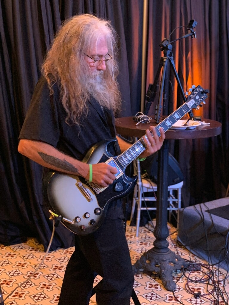 Wayne & the Vocalist — Florida Keys